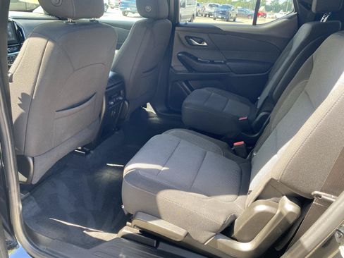 Used 2023 Chevrolet Traverse LT w/ LPO, Floor Liner Package AWD/4WD image 14