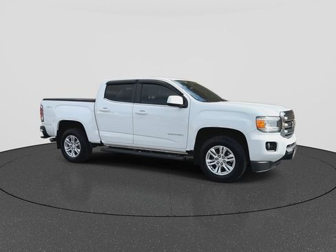 Used 2019 GMC Canyon SLE image 2