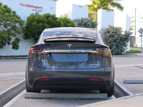 Used 2020 Tesla Model X Performance image 5