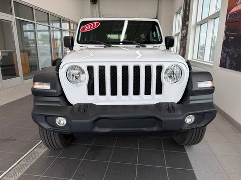 Used 2023 Jeep Wrangler Unlimited Sport AWD/4WD image 2