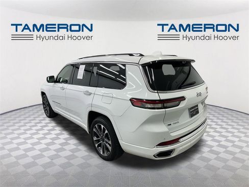 Used 2021 Jeep Grand Cherokee L Overland w/ Advanced Protech Group III image 3