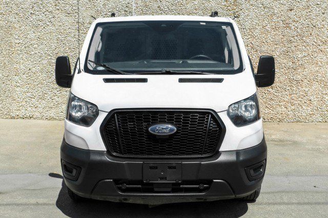 Used 2021 Ford Transit 250 Low Roof RWD image 5