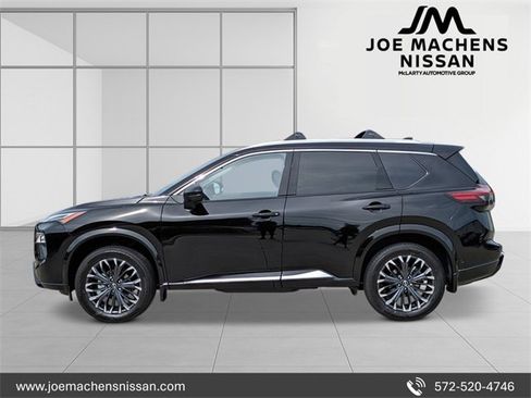 New 2026 Nissan Rogue Platinum w/ Platinum Premium Package image 2