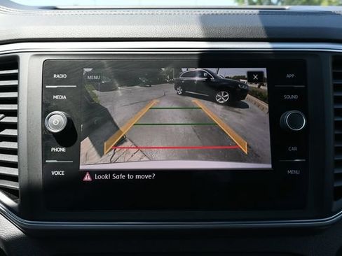 Used 2018 Volkswagen Atlas SE w/ R-Line Package AWD/4WD image 46