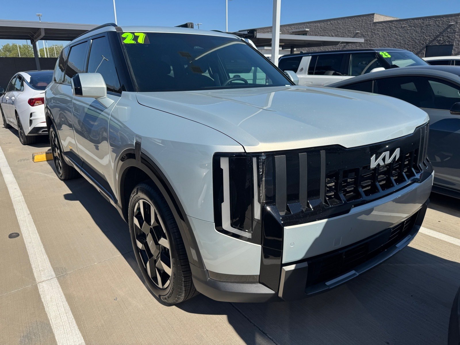 Certified 2027 Kia Telluride S w/ Towing Package AWD/4WD image 5