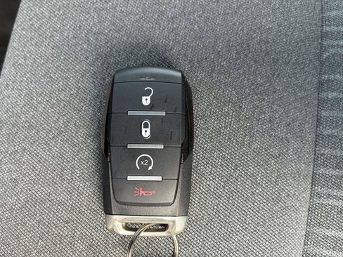 Used 2021 RAM 1500 Lone Star AWD/4WD image 32