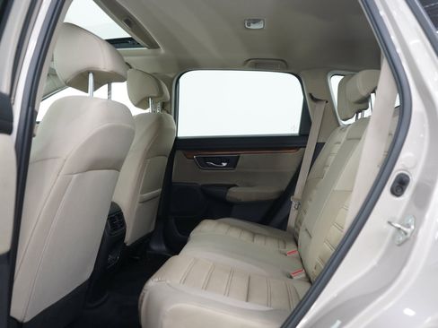 Used 2017 Honda CR-V EX image 17