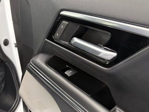 Used 2025 GMC Sierra EV Denali image 25