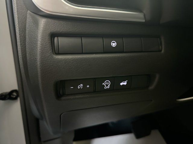 Used 2026 Nissan Rogue SV AWD/4WD image 48