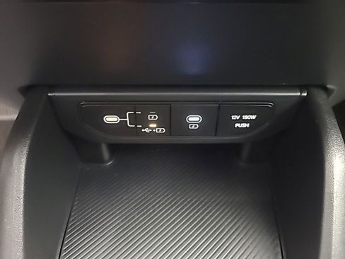 Used 2025 Kia K4 FWD image 33