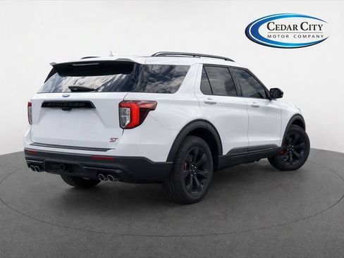 Used 2023 Ford Explorer ST w/ Equipment Group 401A AWD/4WD image 4