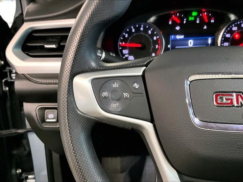 Used 2023 GMC Acadia SLE w/ Driver Convenience Package FWD image 23