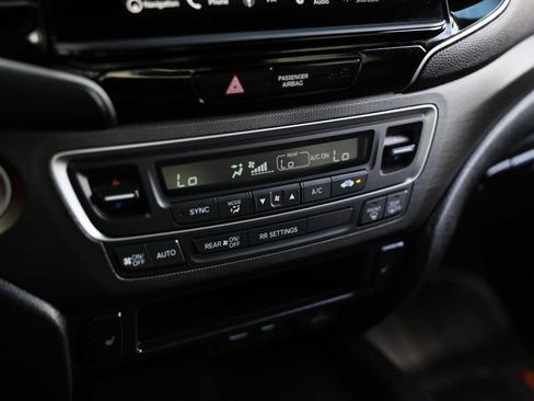 Used 2024 Honda Ridgeline TrailSport image 40