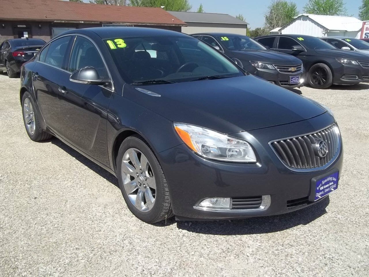 Used 2013 Buick Regal Premium FWD image 2
