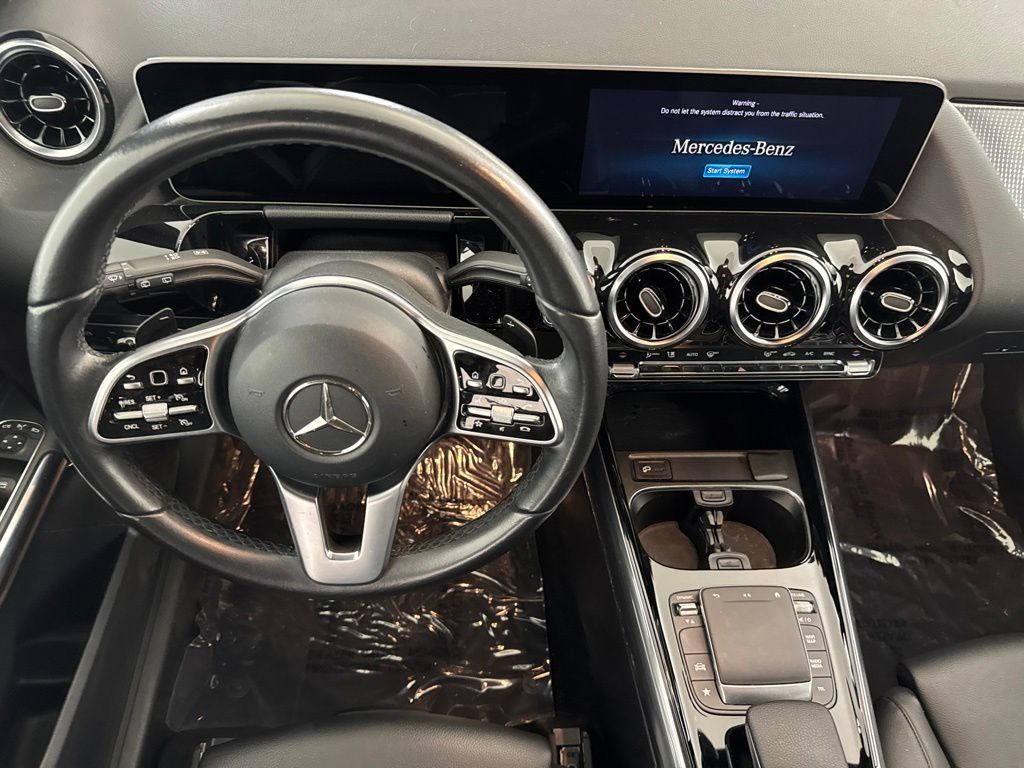 Used 2021 Mercedes-Benz GLA 250 4MATIC image 25