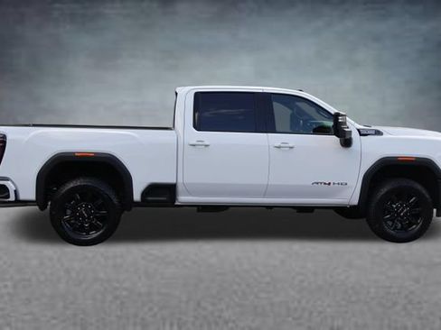 New 2026 GMC Sierra 2500 AT4 w/ AT4 Premium Plus Package AWD/4WD image 2
