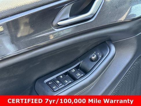 Used 2023 Jeep Grand Cherokee Laredo w/ Luxury Tech Group I AWD/4WD image 18