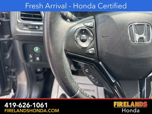 Certified 2019 Honda HR-V Touring image 18