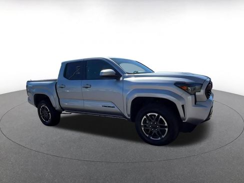 Used 2024 Toyota Tacoma TRD Sport RWD image 2
