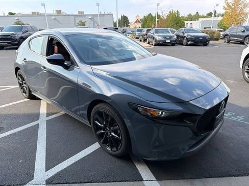 Used 2026 MAZDA MAZDA3 Carbon AWD/4WD image 2