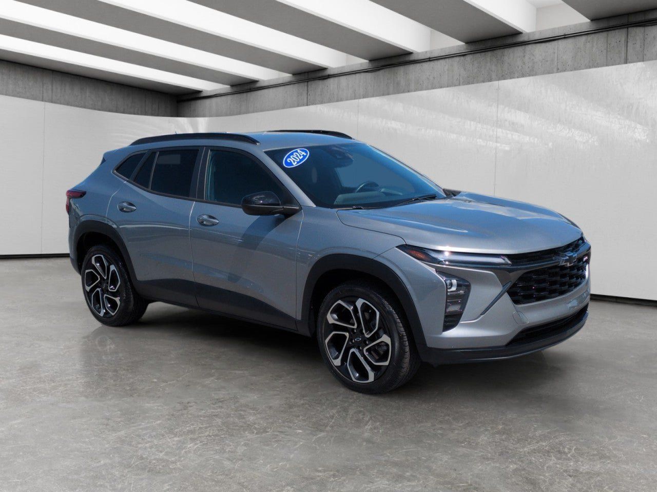 Used 2024 Chevrolet Trax RS FWD image 1
