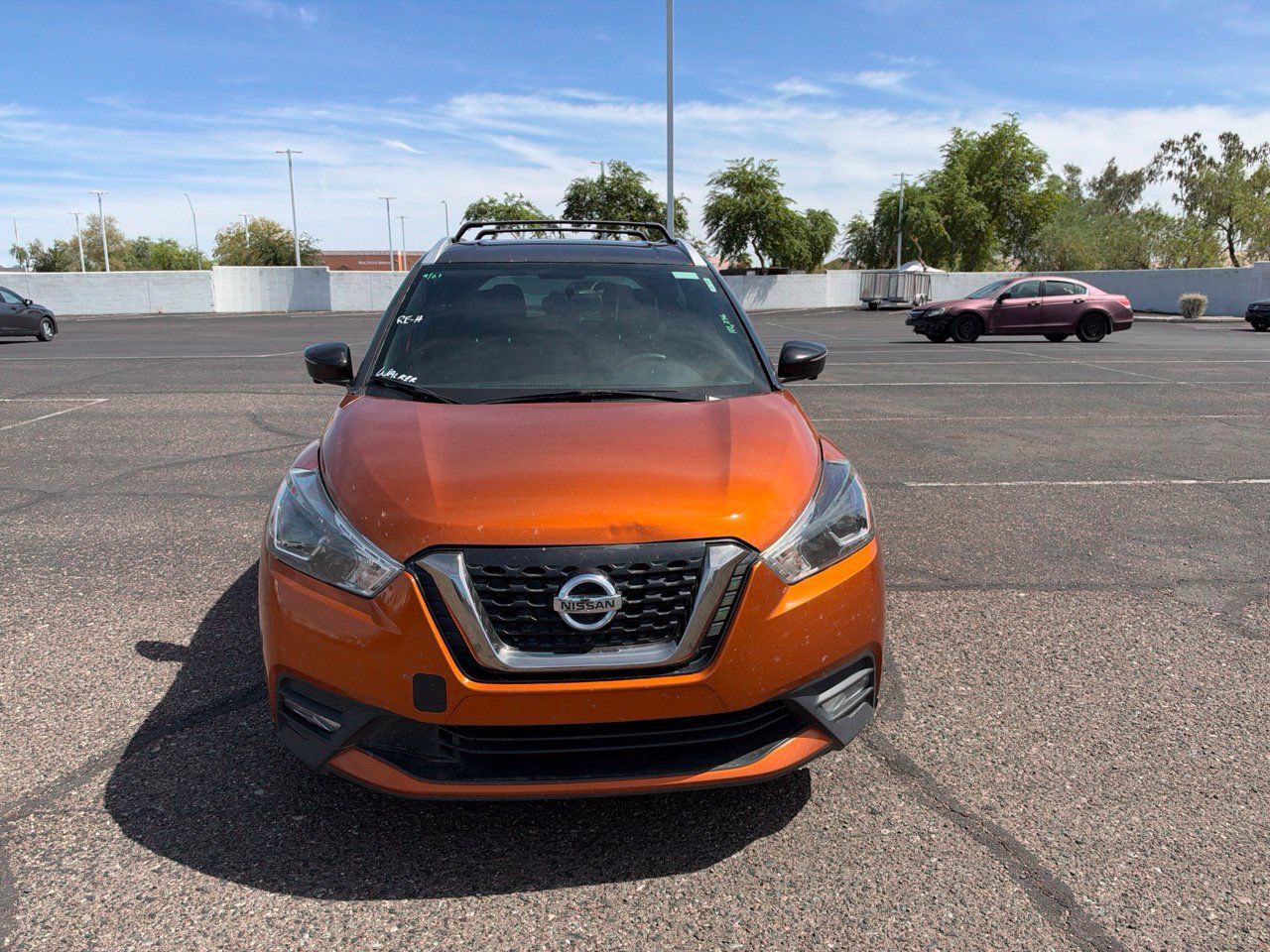 Used 2019 Nissan Kicks SR w/ SR Premium Package FWD image 2