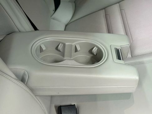 Used 2018 Porsche Panamera 4S image 38