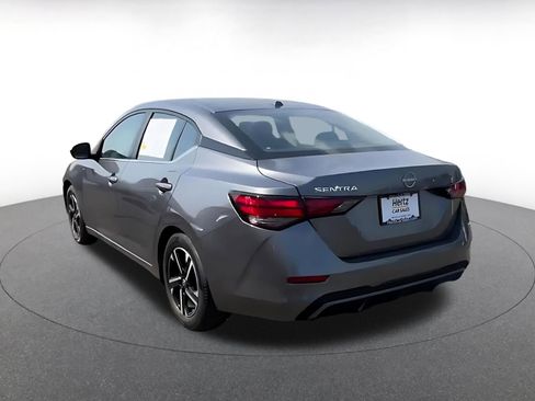 Used 2025 Nissan Sentra SV image 11