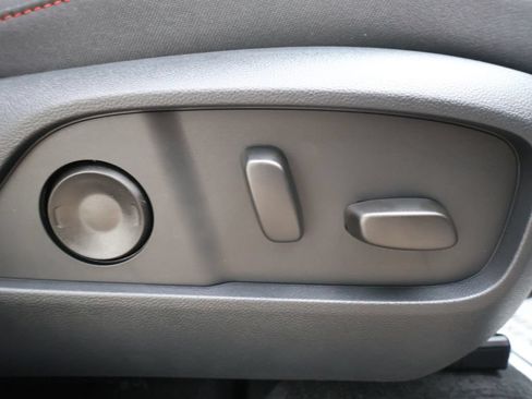 New 2027 Chevrolet Equinox RS w/ Safety and Technology Package AWD/4WD image 35