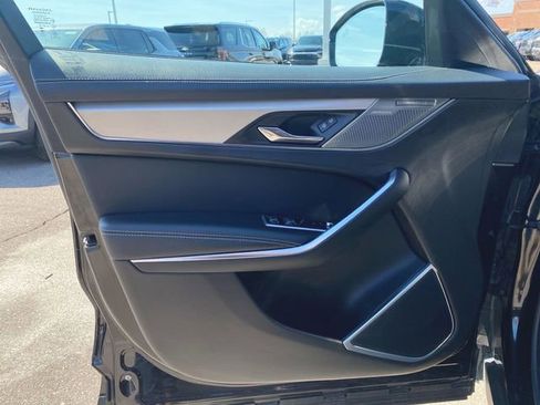 Used 2024 Jaguar F-PACE R-Dynamic S image 23