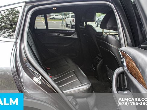 Used 2024 BMW X4 xDrive30i w/ Parking Assistance Package AWD/4WD image 17