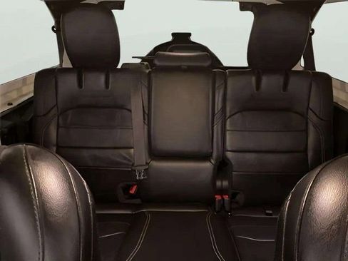 Used 2023 Jeep Wrangler Unlimited Sahara w/ Dual Top Group image 65