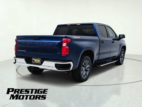 Used 2023 Chevrolet Silverado 1500 LT AWD/4WD image 8