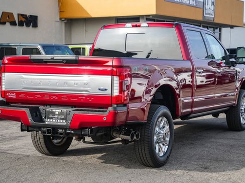 Used 2019 Ford F350 Platinum w/ Platinum Ultimate Package image 4