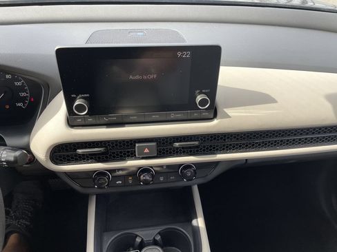 Used 2023 Honda HR-V LX image 18