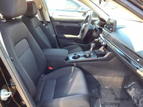 Used 2023 Honda Civic LX image 7