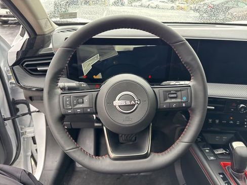 New 2026 Nissan Kicks SR w/ SR Premium Package AWD/4WD image 17