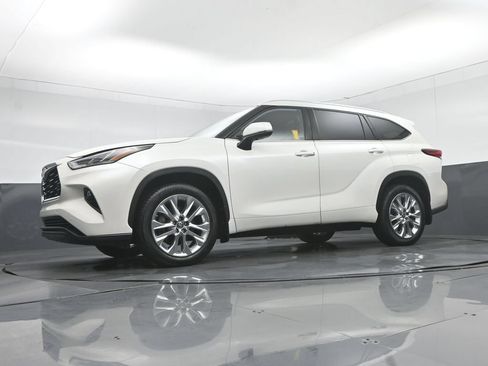 Used 2021 Toyota Highlander Limited AWD/4WD image 68