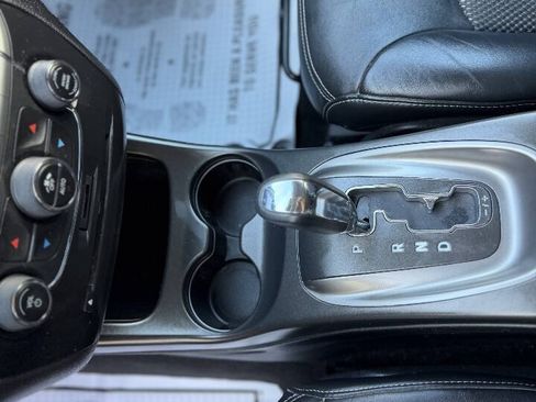 Used 2016 Dodge Journey Crossroad FWD image 11