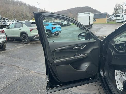 Used 2021 Buick Envision Preferred AWD/4WD image 11