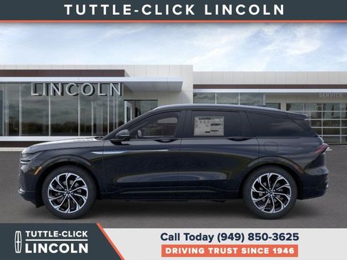 New 2026 Lincoln Nautilus Reserve image 3