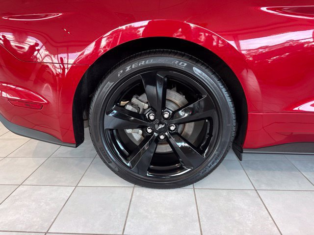 Used 2021 Ford Mustang GT w/ Black Accent Package RWD image 9