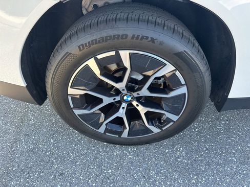 Used 2025 BMW X3 xDrive30i w/ Convenience Package image 13