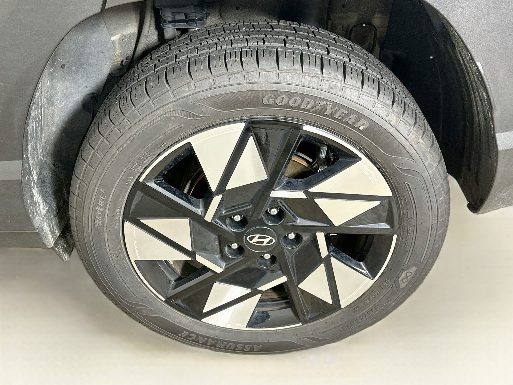 Used 2025 Hyundai Kona SEL AWD/4WD image 11