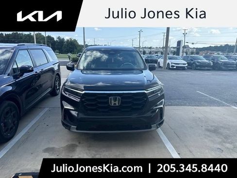 Used 2025 Honda Pilot EX-L image 1