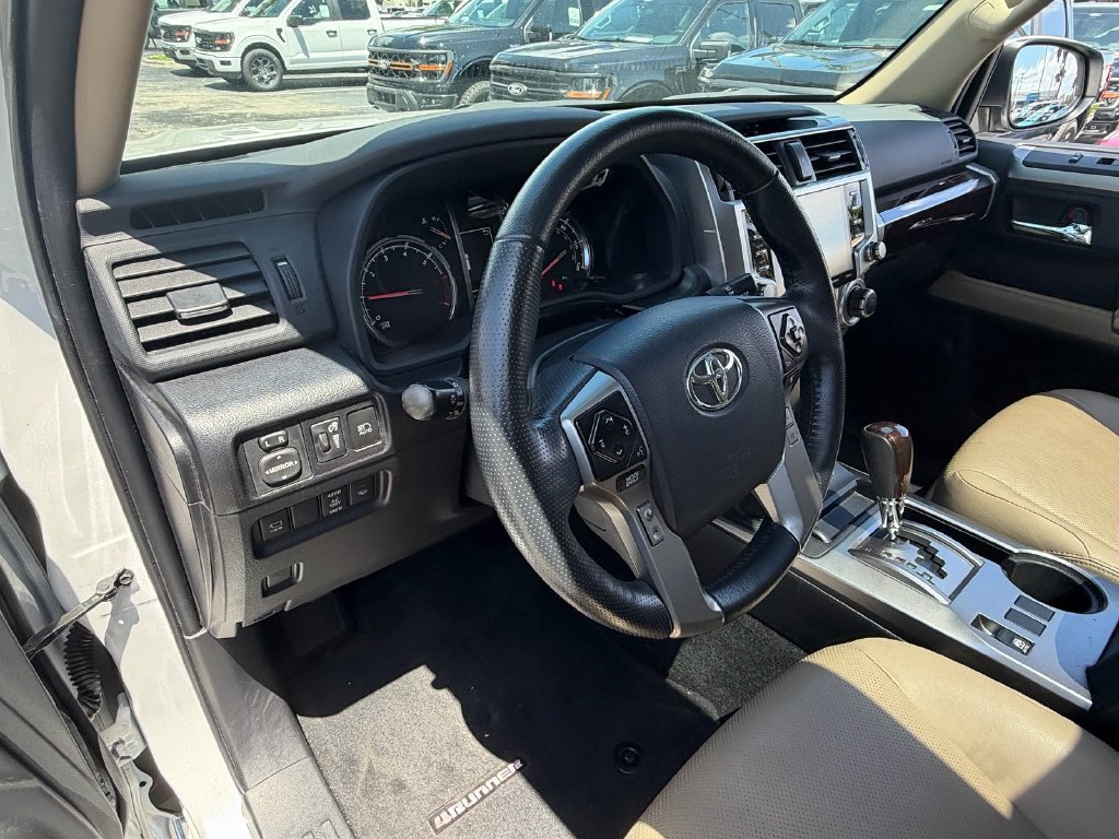 Used 2024 Toyota 4Runner Limited AWD/4WD image 10