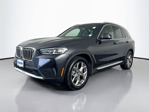 Used 2023 BMW X3 xDrive30i AWD/4WD image 2