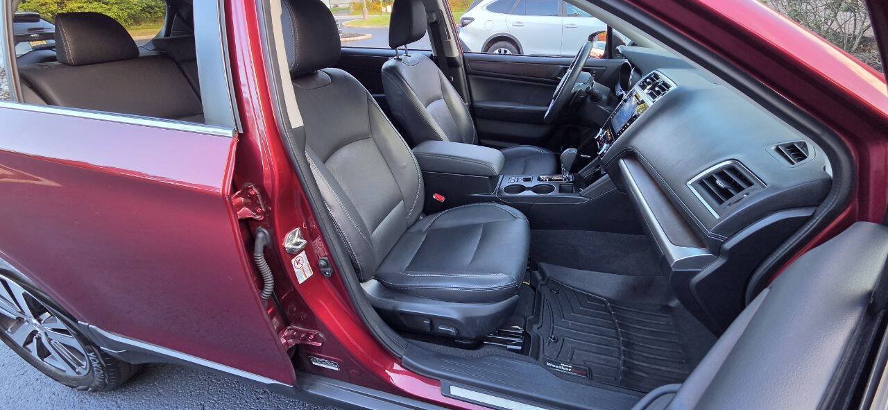 Used 2019 Subaru Outback 2.5i Limited AWD/4WD image 23