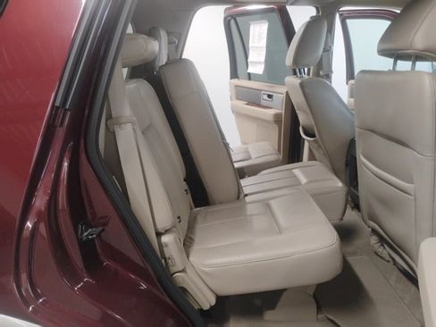 Used 2010 Ford Expedition Eddie Bauer image 26