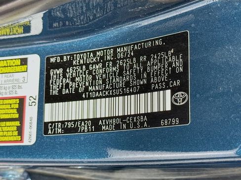 Certified 2025 Toyota Camry SE FWD image 32